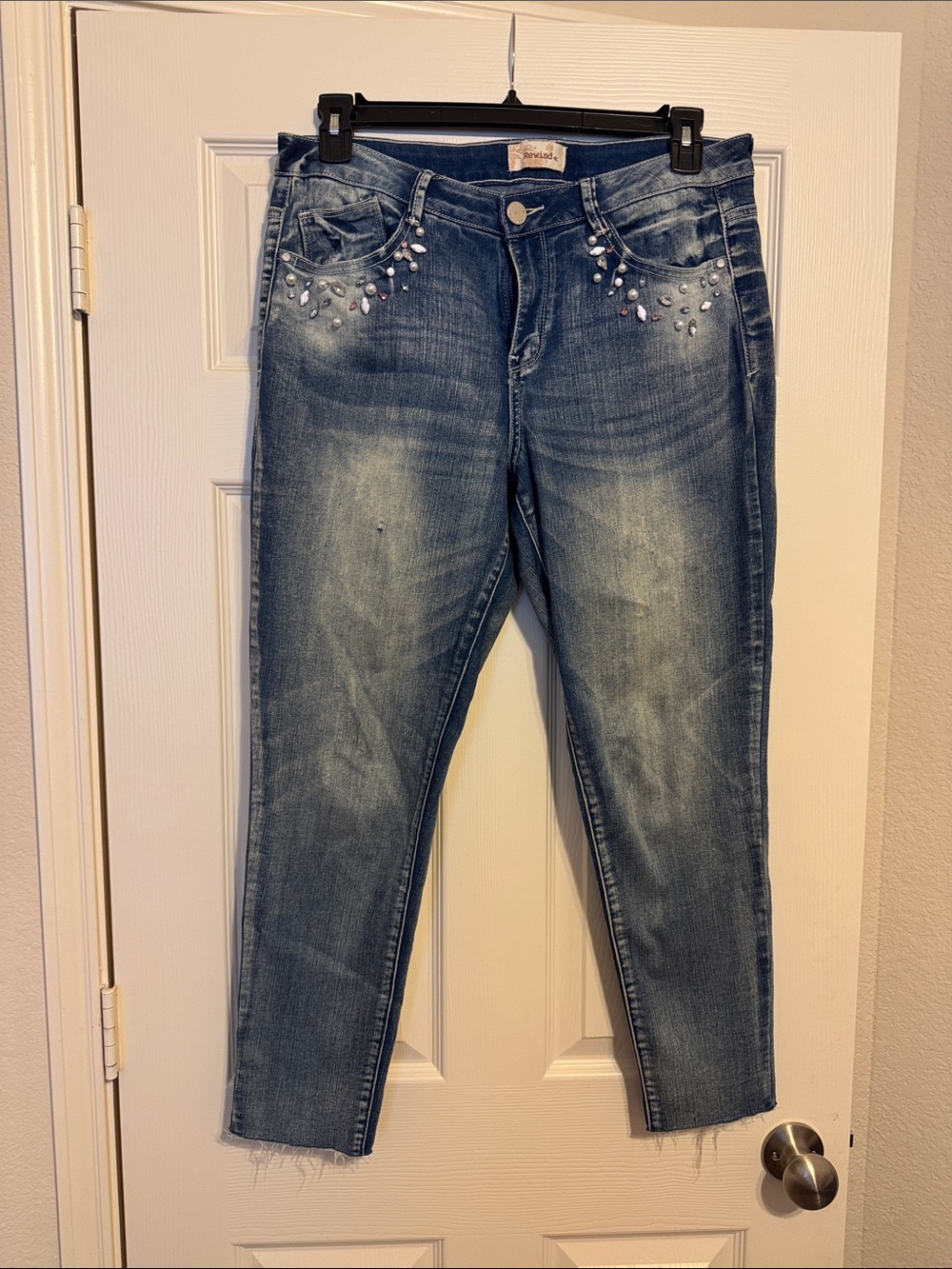 Rewind Blue Embellished Ankle Jeans